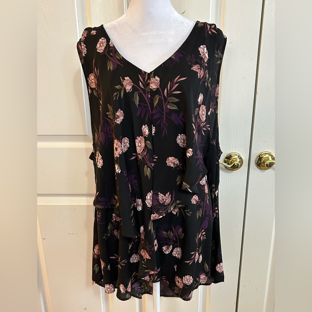 Torrid tiered floral tank top, 4X (Torrid size 4)